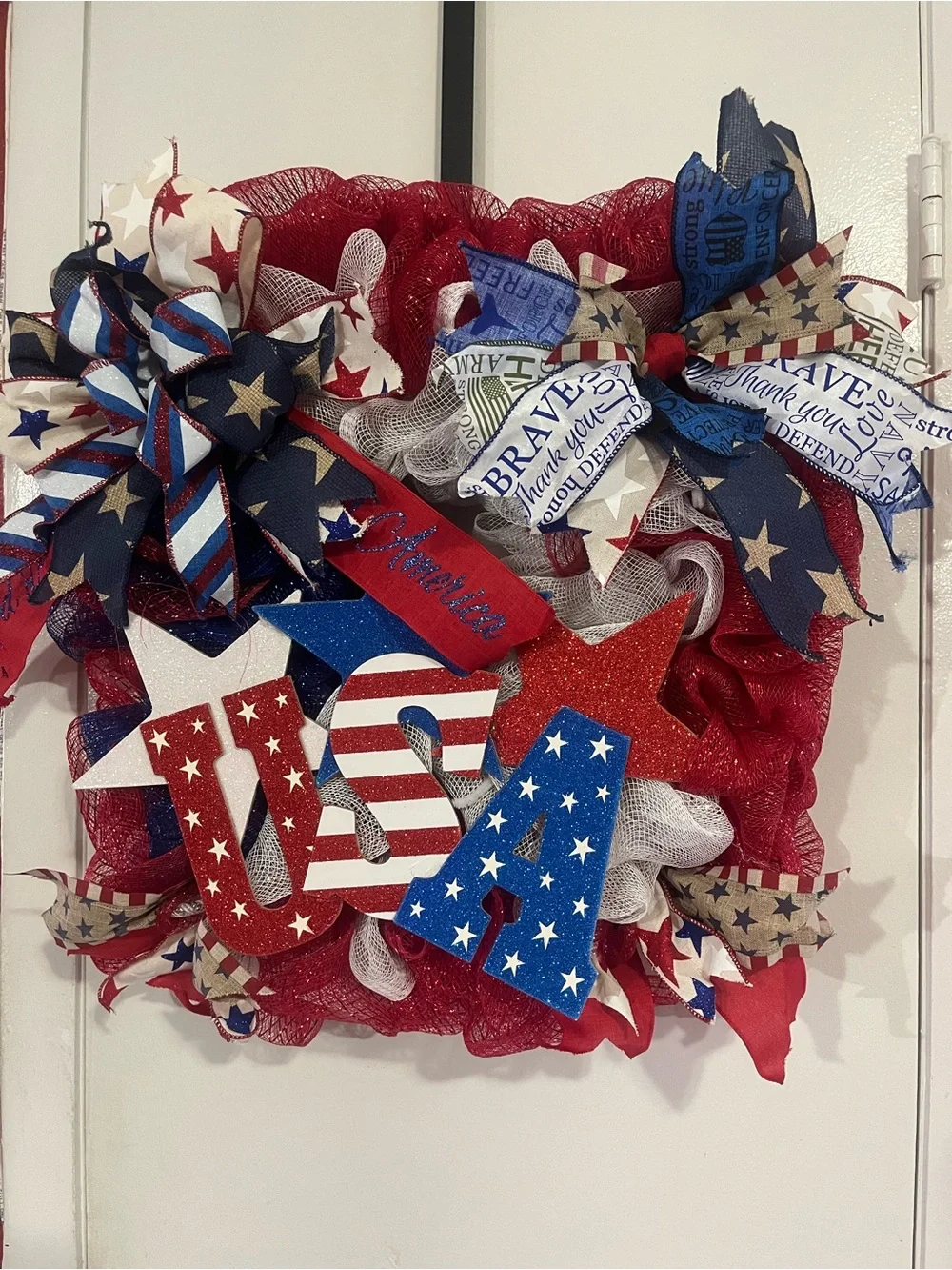 Patriotic Red, White & Blue Holiday Wreath - USA Stars and Stripes